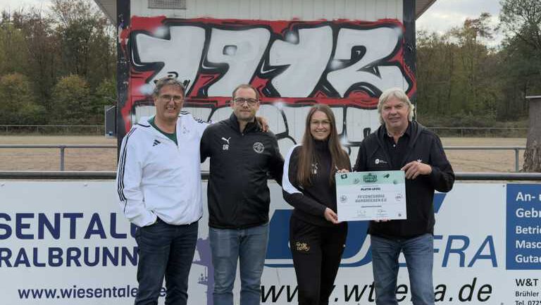 DFB Punktespiel Auszeichnung für den FV Hambrücken