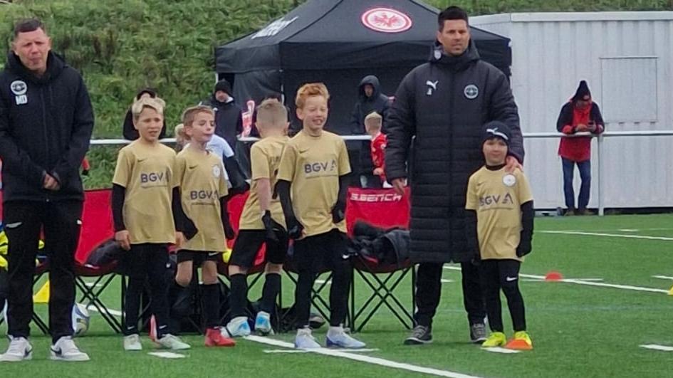 F-Jugend (U9) beim NLZ-Turnier in Weinheim