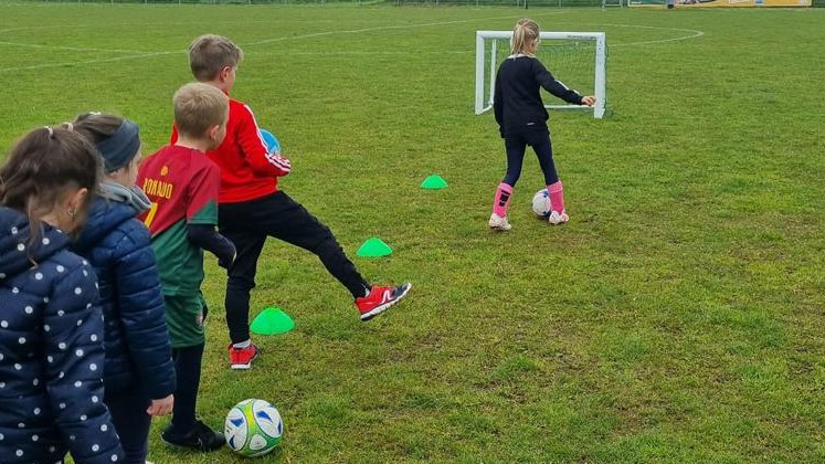 Schnuppertraining mit Kindergartenkinder des St. Martins